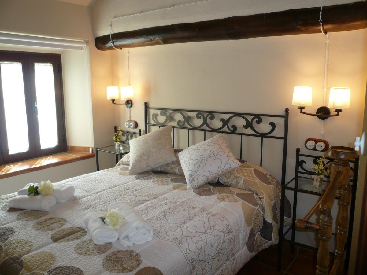 Cortijo Pilongo Apartment โมนาชิล ภายนอก รูปภาพ